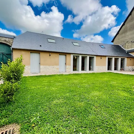 Holiday home La Maison De L'orangerie - Charm & Comfort In The Very Heart Of Carentan