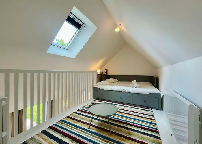 La Maison De L'orangerie - Charm & Comfort In The Very Heart Of Carentan