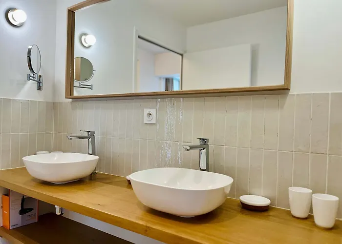 La Maison De L'orangerie - Charm & Comfort In The Very Heart Of *